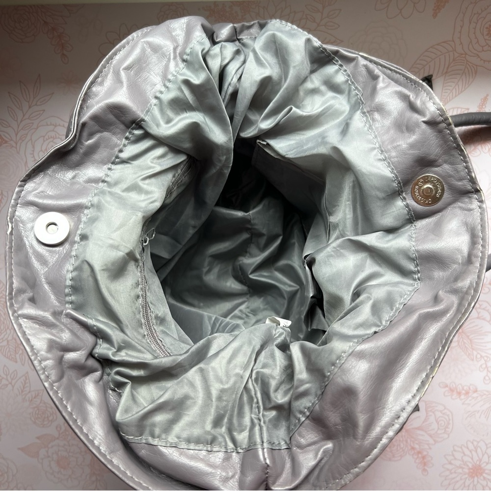 Braided Gray Cauldron Tote Bag - Picture 4 of 10
